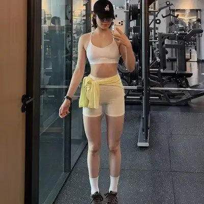 王娜